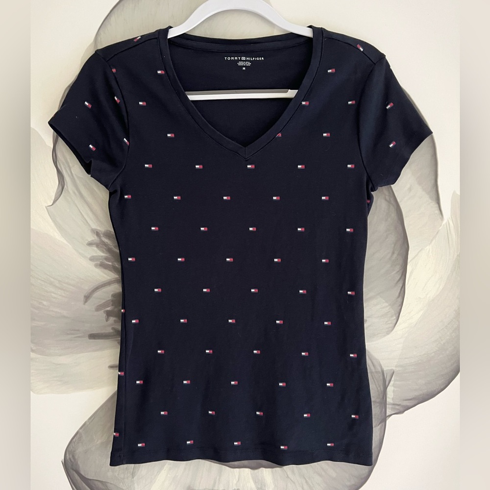 Tommy Hilfiger logo Tshirt size M